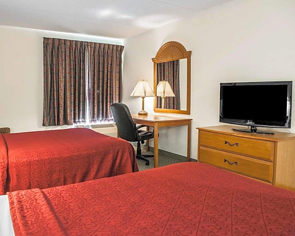 Quality Inn Rochester South