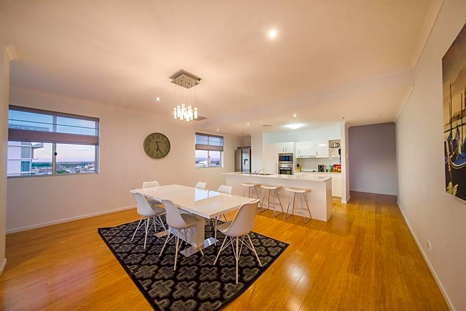 Edge Apartment Hotel