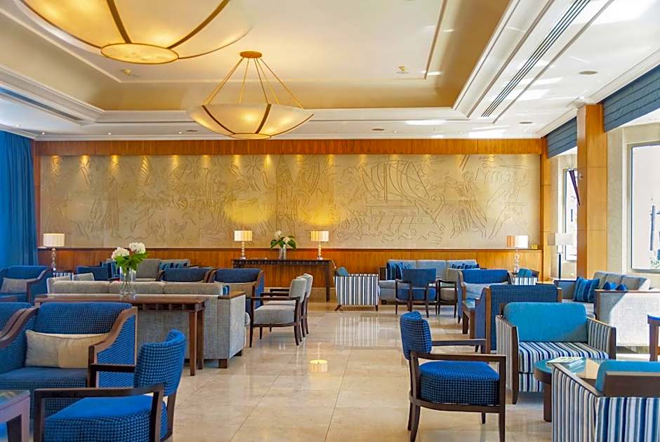 Ajax Hotel