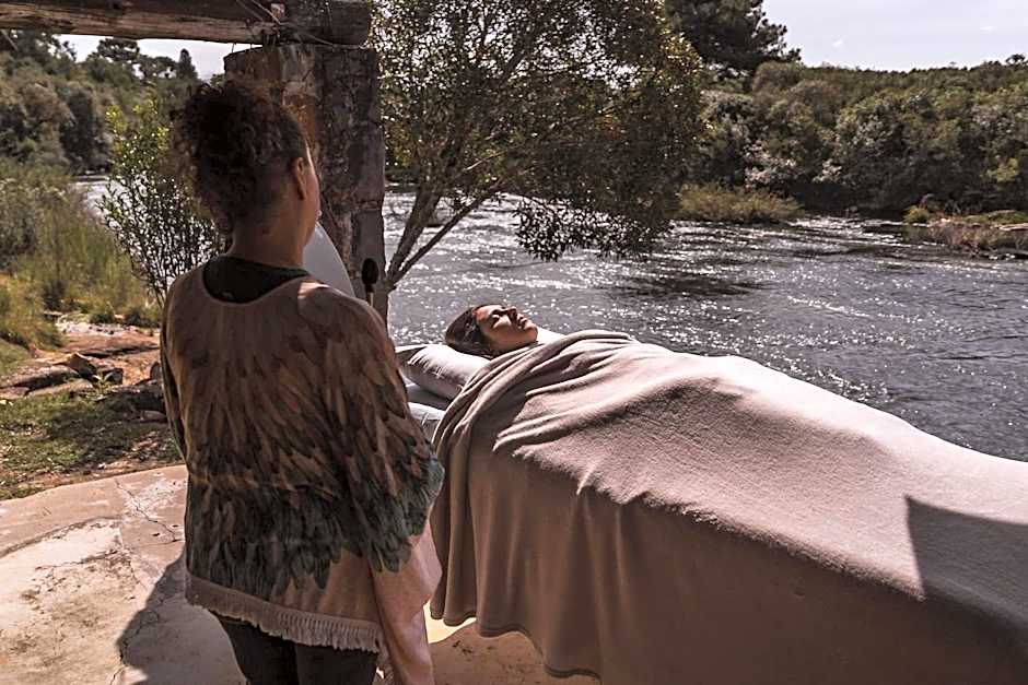 Casa no Campo, aconchego com lareira e banheira em quase todas Cabanas!