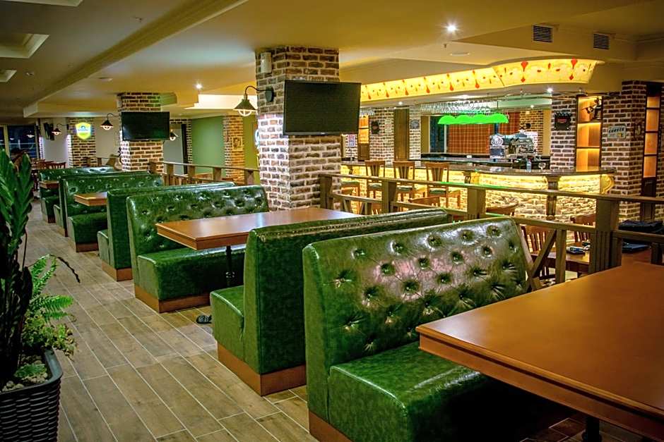 Bristol Central Park Hotel