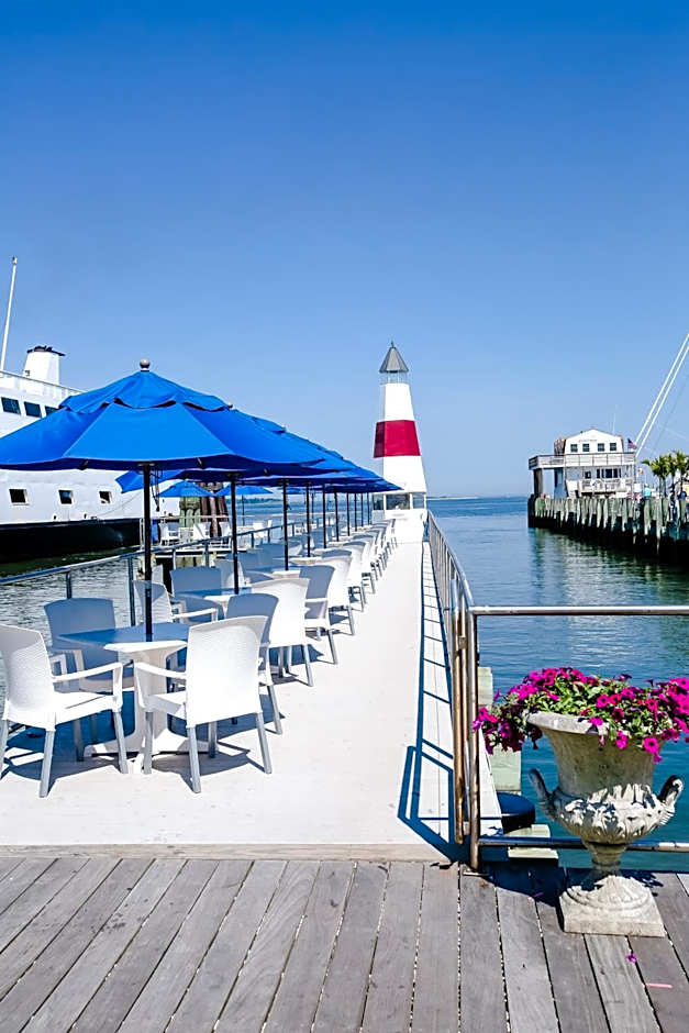 Danfords Hotel & Marina