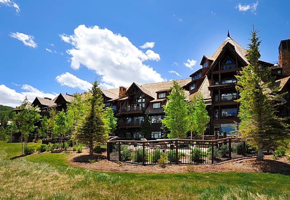 Bachelor Gulch Village