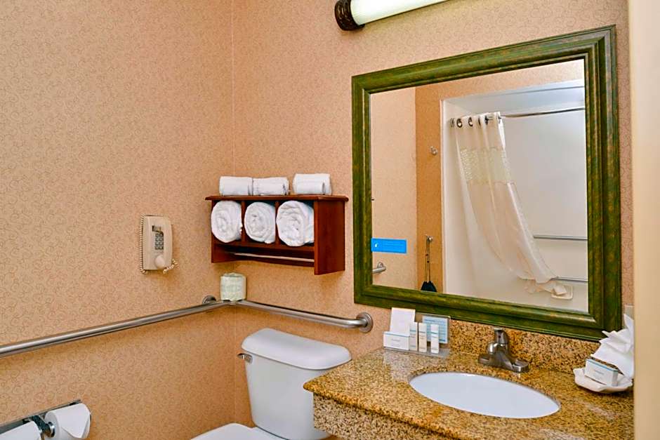 Hampton Inn By Hilton Elkhart