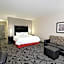 Hampton Inn & Suites Roanoke Airport