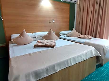 Triple Room with City View