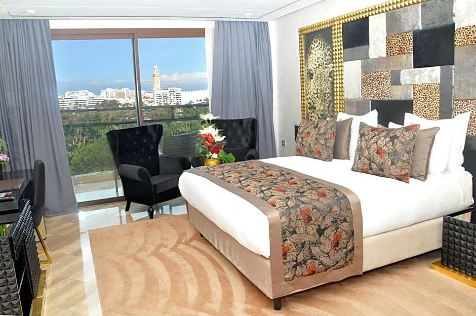 Suite Hotel Casa Diamond