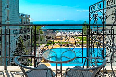 Festa Pomorie Resort