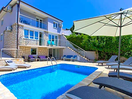 Vinodol Comfortable holiday residence