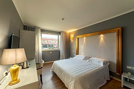 Smart Double or Twin Room