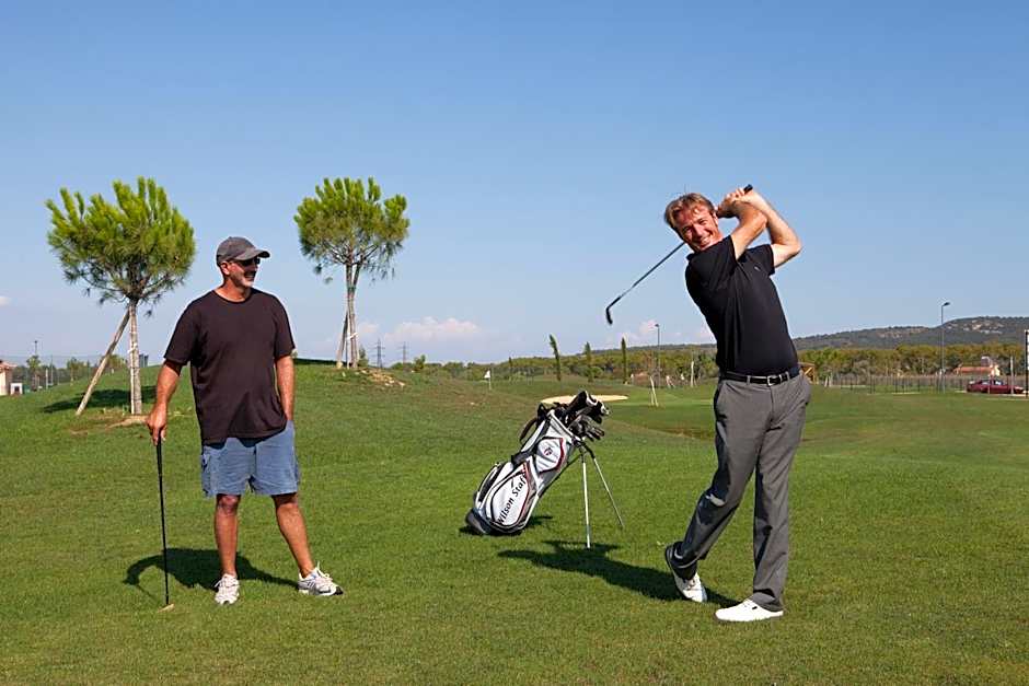 Le Domaine du Golf*** by Ateya Vacances