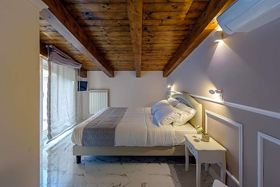 Marie Claire Apartments & Spa