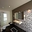 Aqua Ria Boutique Hotel