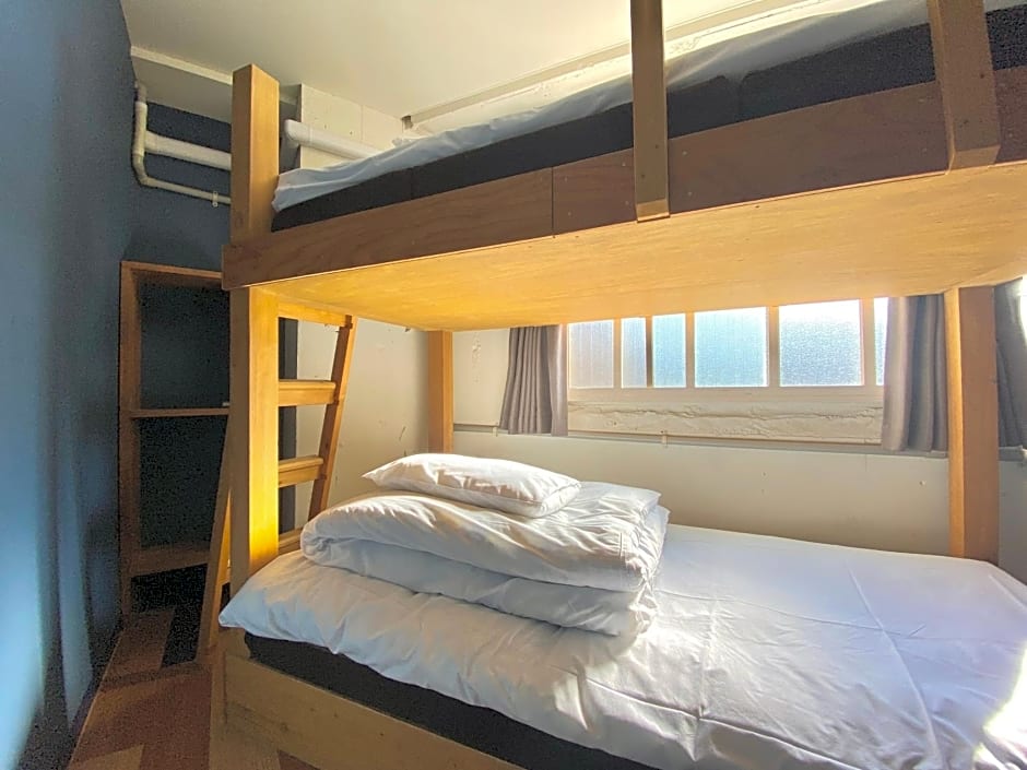 STAY WORK ASAKUSA guest house 浅草店