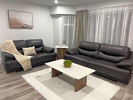 3 bedroom home for family Near Guildford