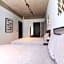 P301 Apt 2Bdrm 2bath AC private balcony Rooftop