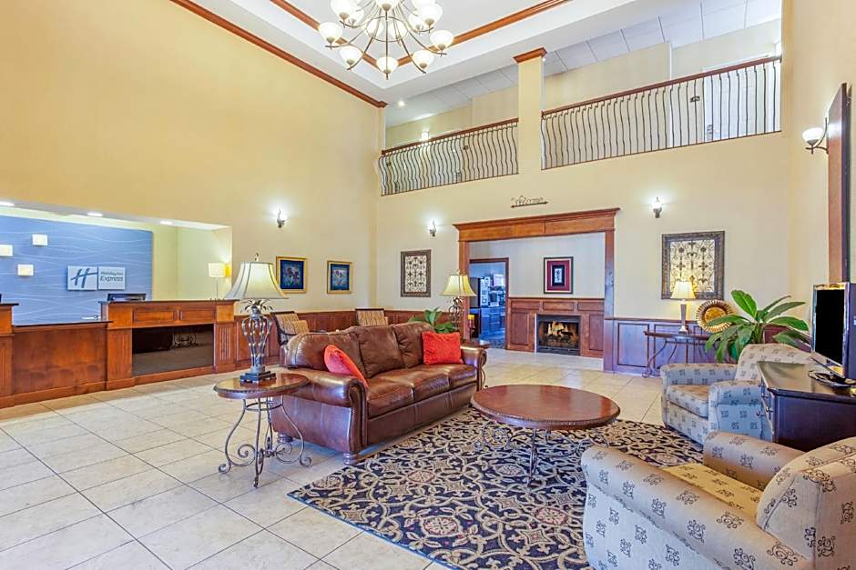 Holiday Inn Express Hotel & Suites Clarksville By IHG