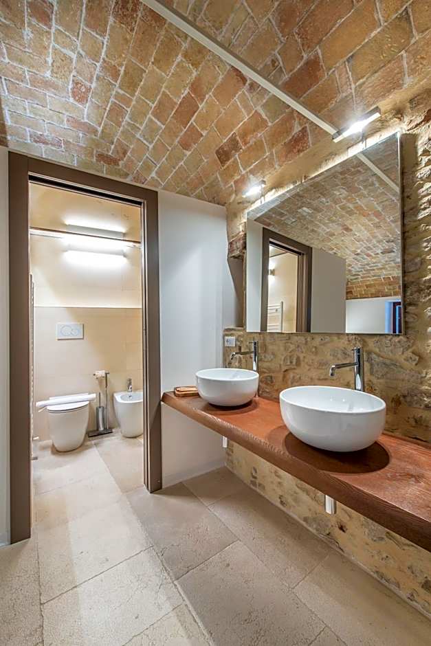 Borgo Baccile by Vini Fantini