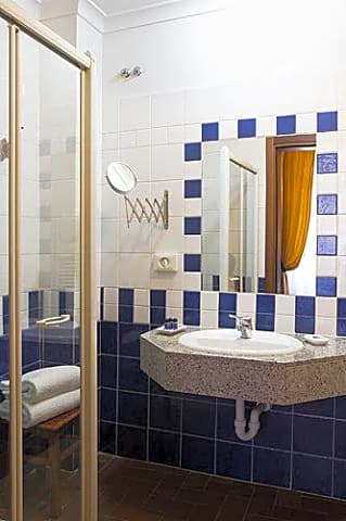 Porta Faenza Hotel