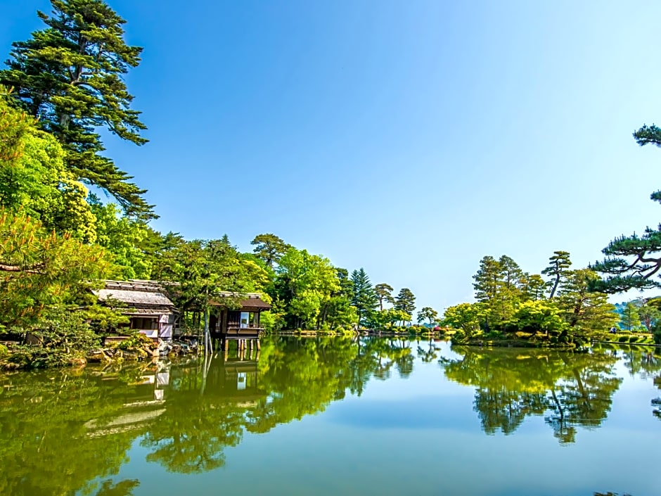 Toyoko Inn Kanazawa-Eki Higashi-Guchi