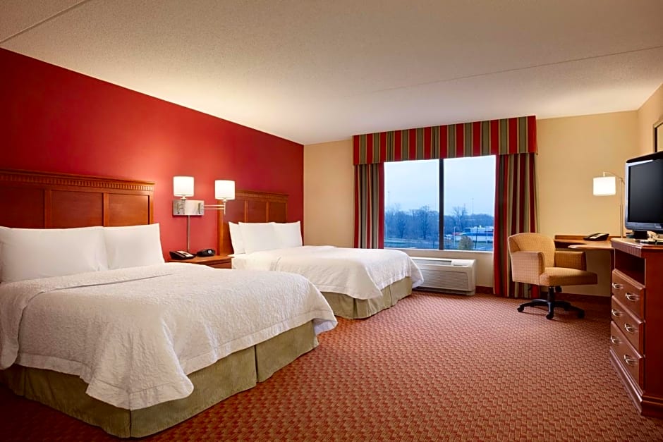 Hampton Inn By Hilton And Suites East Hartford
