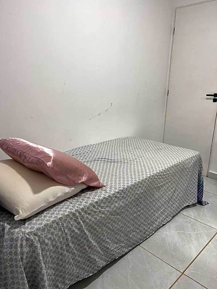 Casa completa há 10 minutos da praia