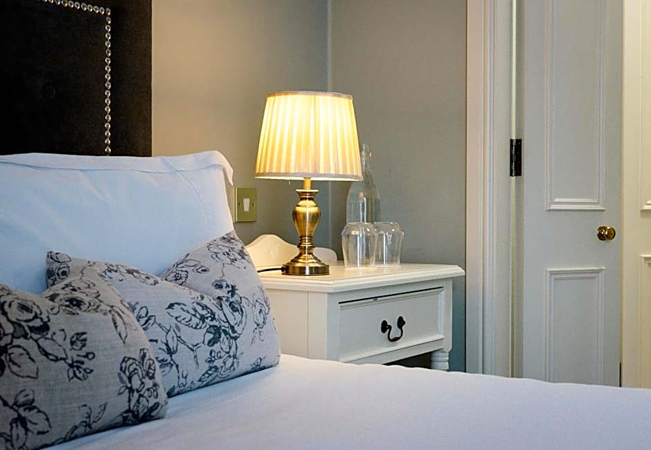 Conyngham Arms Hotel