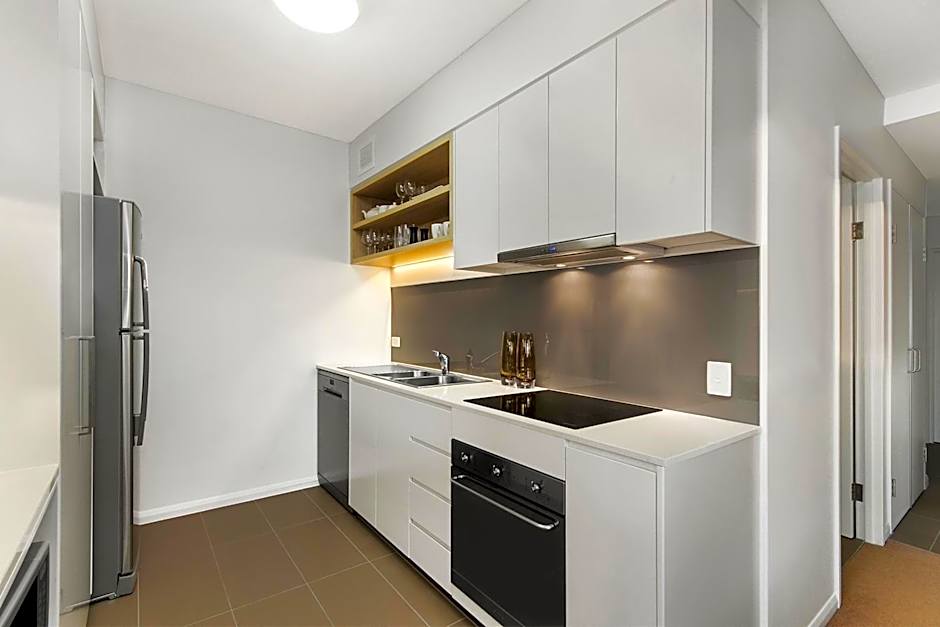 Allure Hotel & Apartments