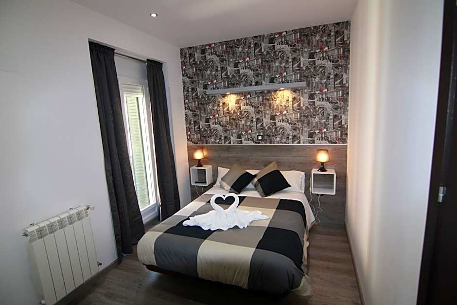 Hostal MH Fuencarral