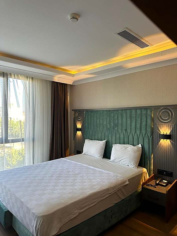 Shelton Airport Hotel