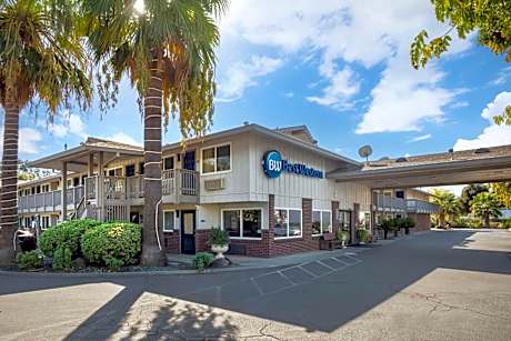 Best Western Shadow Inn