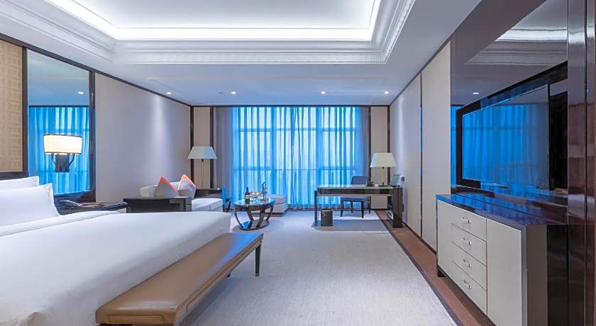 Wyndham Grand Plaza Royale Ningbo