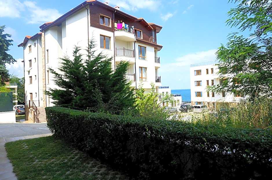 Комплекс Бяла Виста до Плажа - Complex Byala Vista near the beach