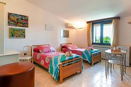 Twin Room with Bathroom