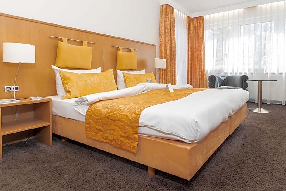 Hotel & Living Am Wartturm - Hotel & Apartments