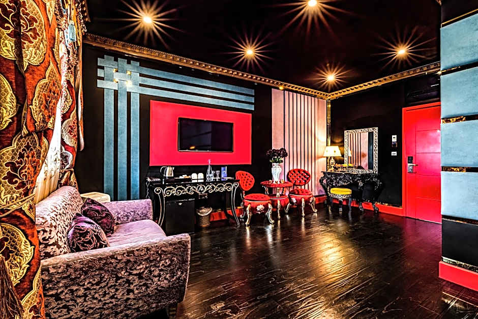 Grand Sapphire Hotel & Banqueting