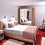 Apartamentos Quinta Mae dos Homens