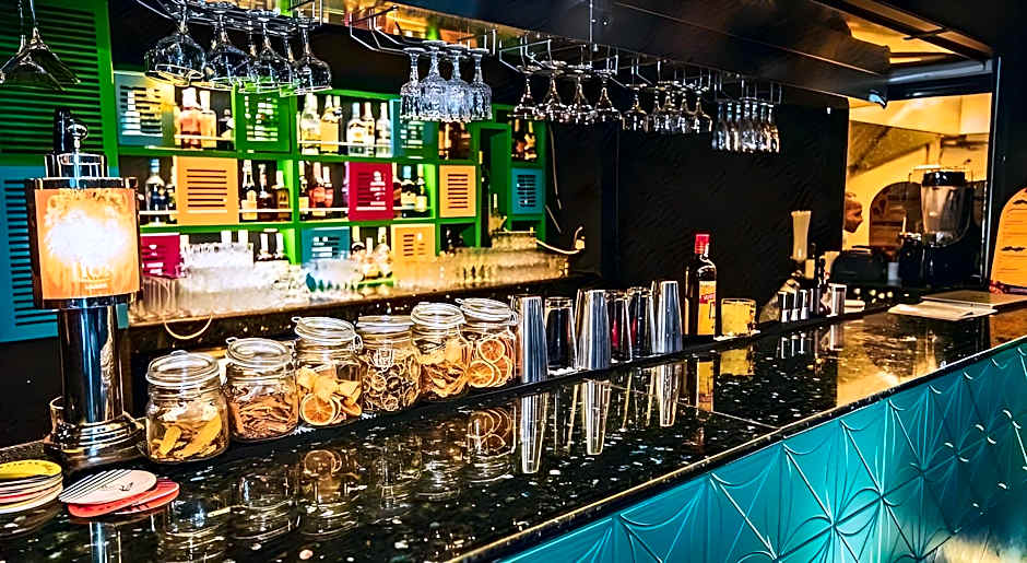 The Ocean Colombo Hotel