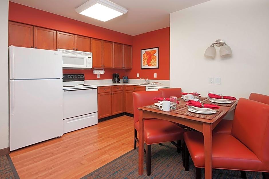 Residence Inn by Marriott Des Moines West at Jordan Creek Town Center