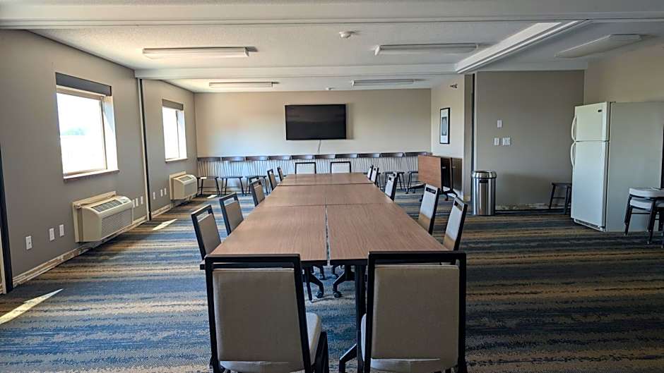 Super 8 by Wyndham Perham