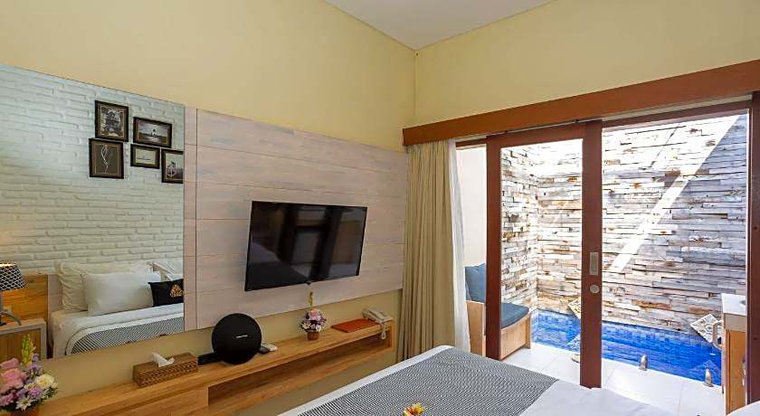 Paisa Seminyak Living