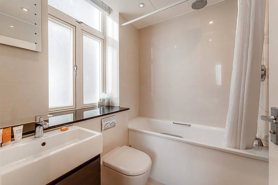 Ashburn Court Apartments