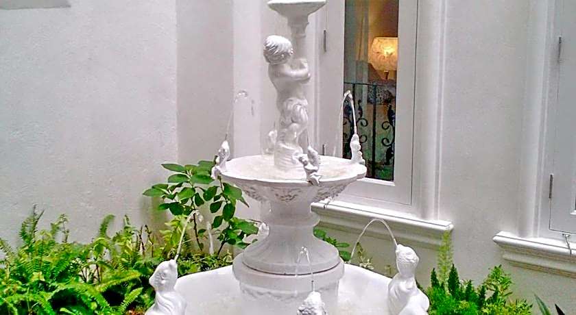 Casa Blanca Boutique Hotel Phuket