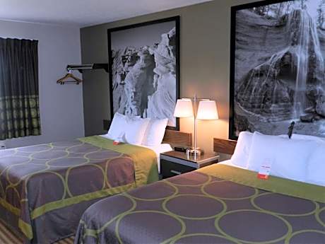 Queen Room with Two Queen Beds - Non-Smoking - Pet Friendly