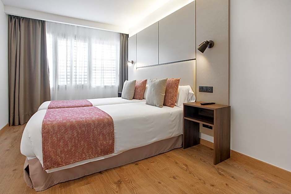 Pierre & Vacances Apartamentos Edificio Eurobuilding 2