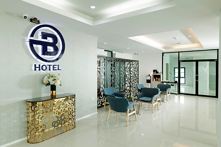 B Hotel