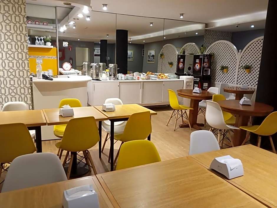 Hotel Hispano