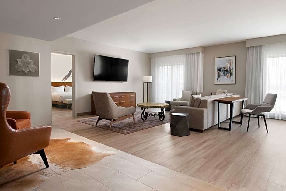 Marriott Dallas Allen Hotel & Convention Center