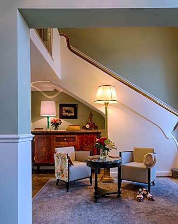 Family Suite - Split Level