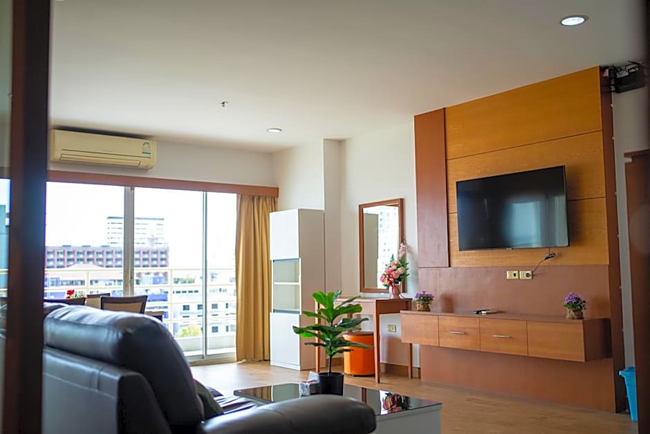 VTSIX at View Talay 6